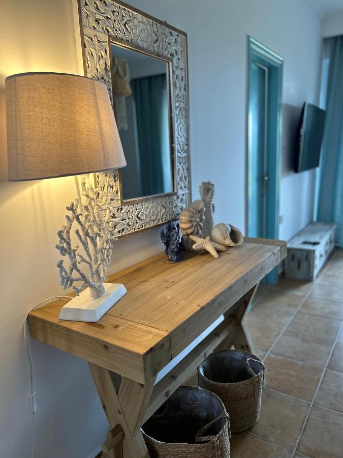 Calliopes By The Sea Boutique Suites Paralia Dionysiou Buitenkant foto